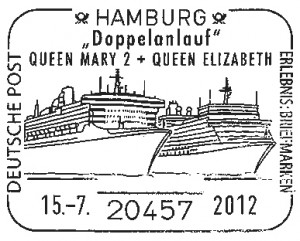 Die beiden Cunard-Liner Queen Mary 2 und Queen Elizabeth liegen im Juli gemeinsam in Hamburg.