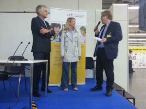 Thomas Thomer, Stefanie Wollschläger, Franz-Karl Lindner (v.l.n.r; beide Fotos Reinhard Kreter).