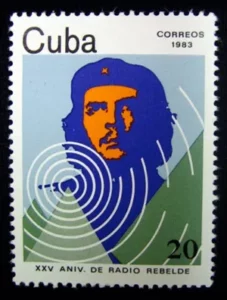 Ernesto Che Guevara und der Radiosender der Rebellen auf Briefmarke aus Kuba