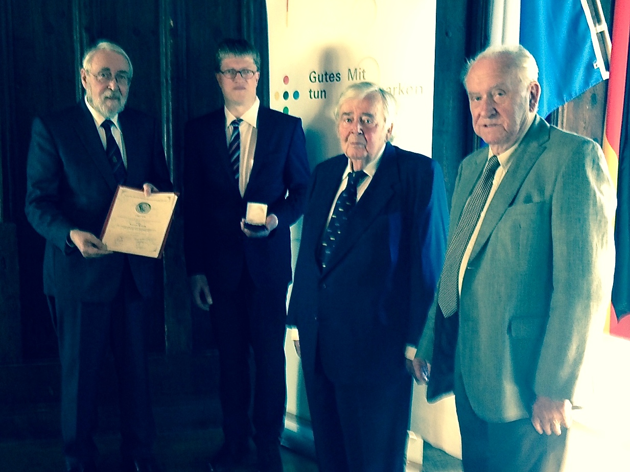 Wolfgang Massen, Torsten Berndt, Hermann W. Sieger und Dr. Heinz Jaeger (v.l.n.r / Foto: van Loo).