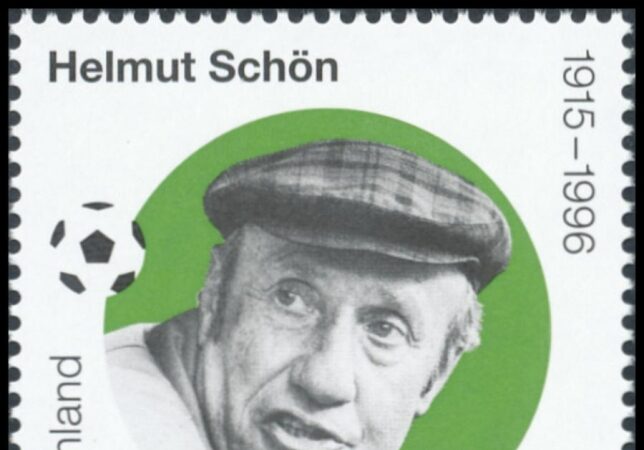 Fussball Legenden WM Schoen 1974 Briefmarke