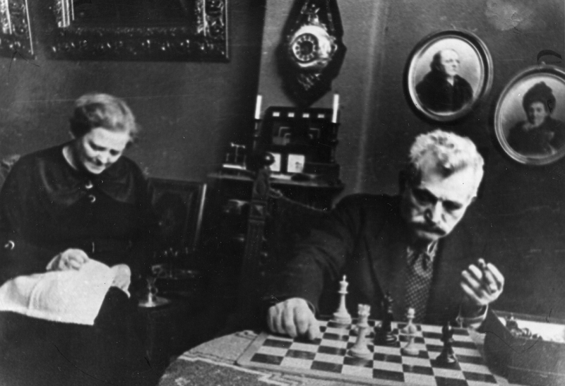 Lasker mit Frau Archiv Negele Deutsche Briefmarken Zeitung Januar 2019 Schach
