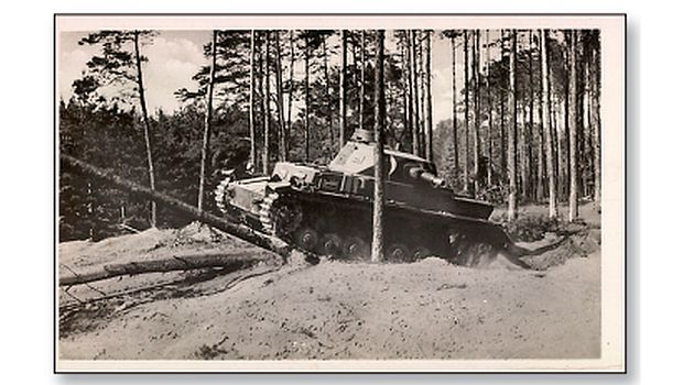 Panzerkampfwagen III auf einer Ansichtskarte